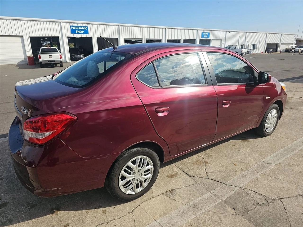 Mitsubishi Mirage G4 ES CVT 2017