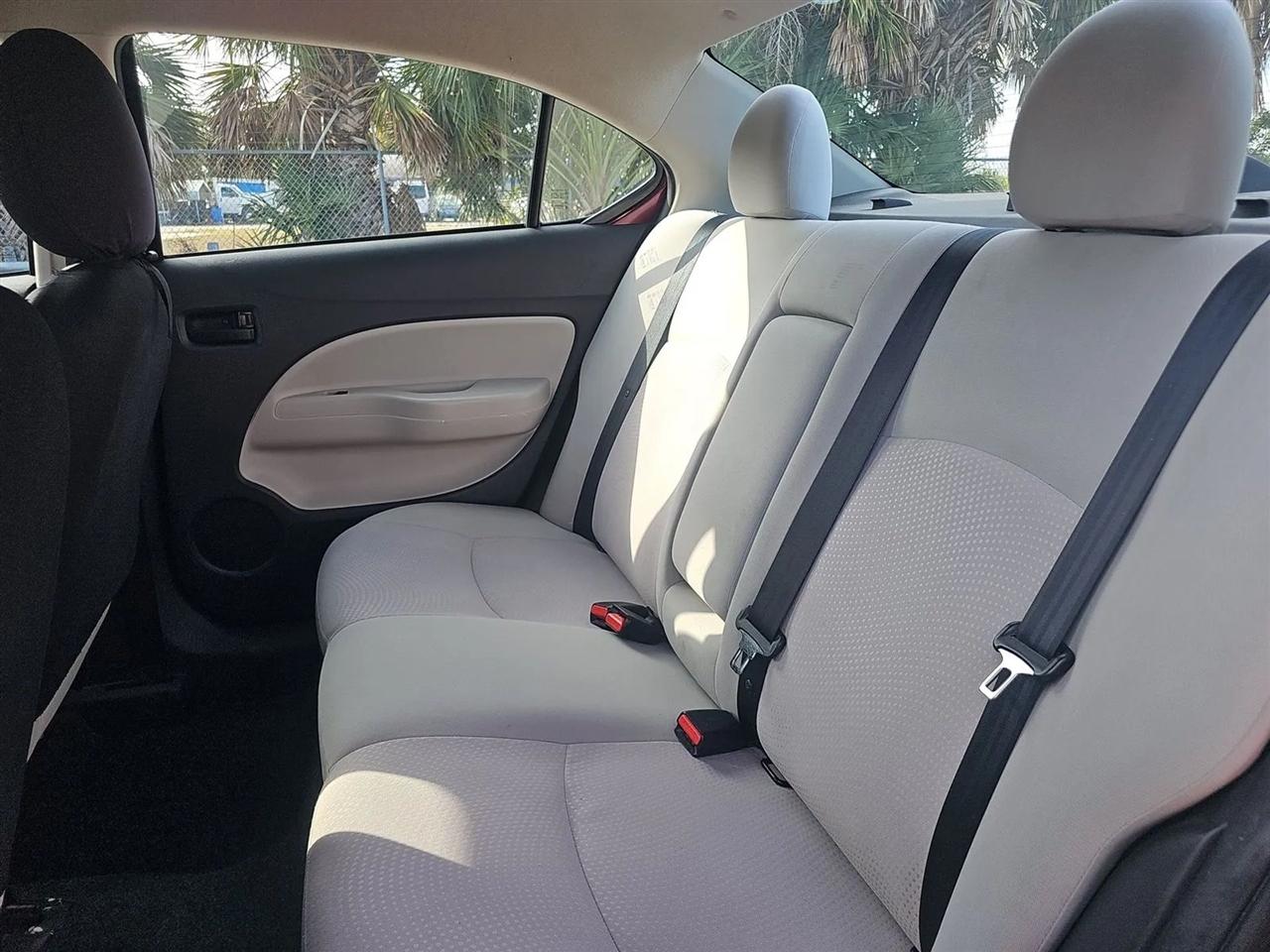 Mitsubishi Mirage G4 ES CVT 2017