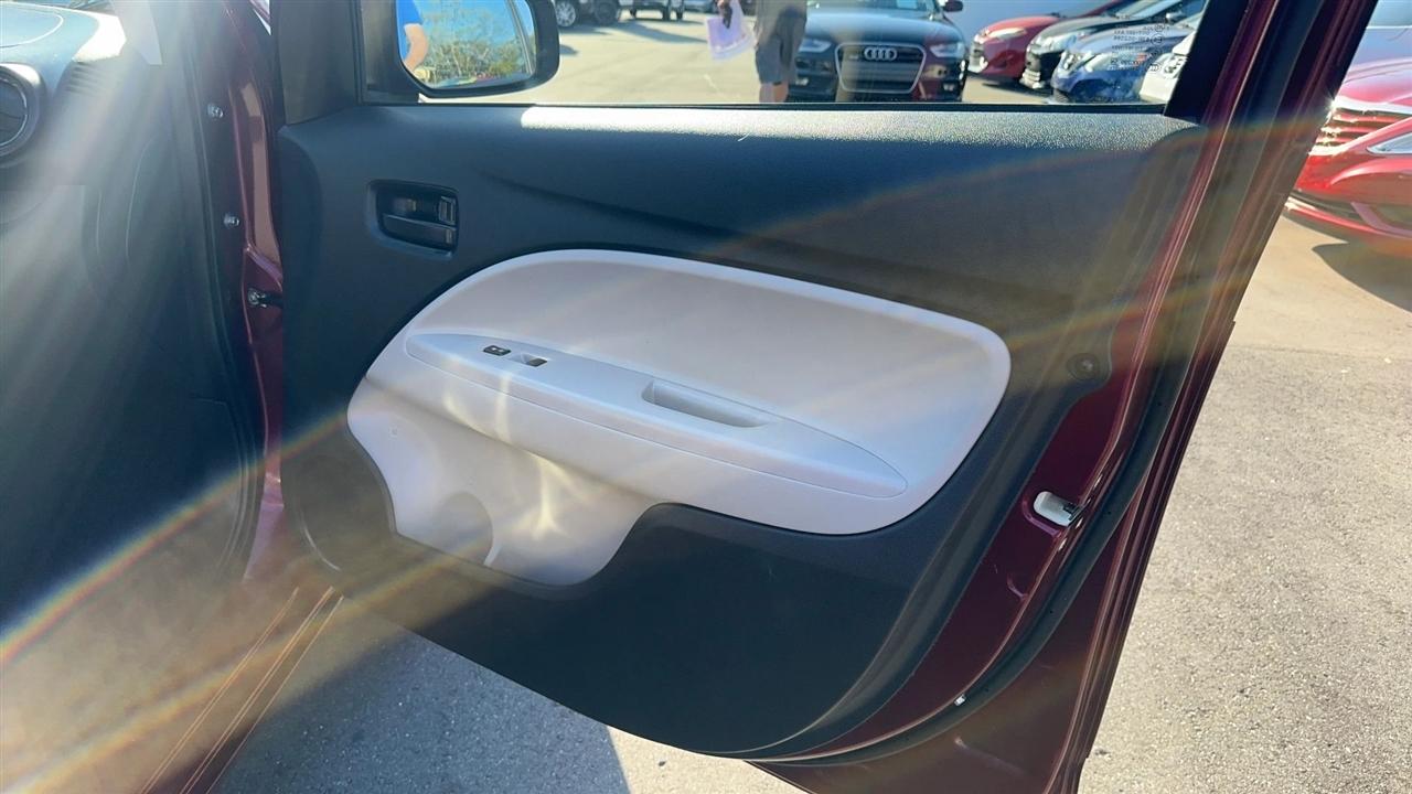 Mitsubishi Mirage G4 ES CVT 2017