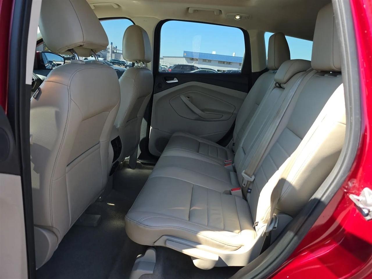 Ford Escape FWD 4dr Titanium 2016