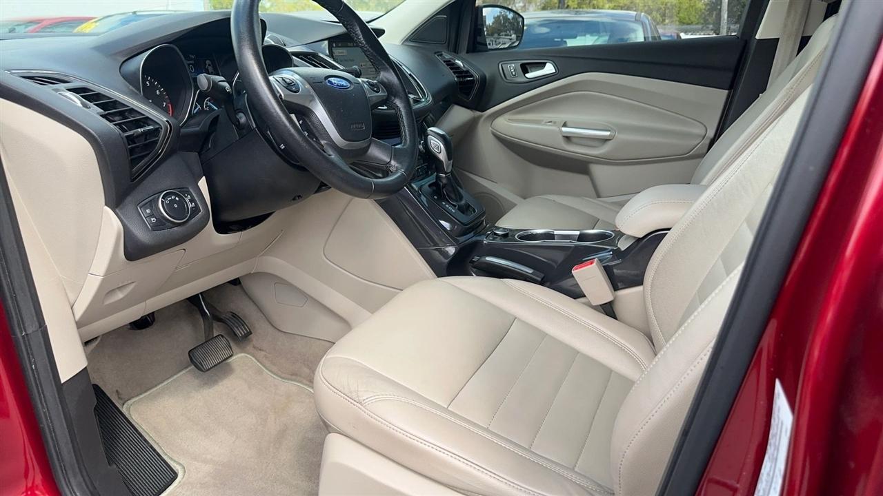 Ford Escape FWD 4dr Titanium 2016