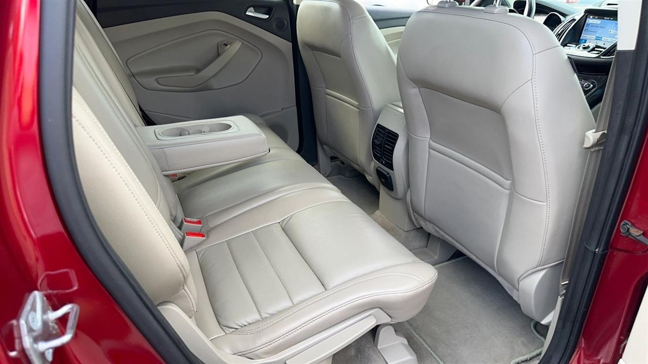 Ford Escape FWD 4dr Titanium 2016