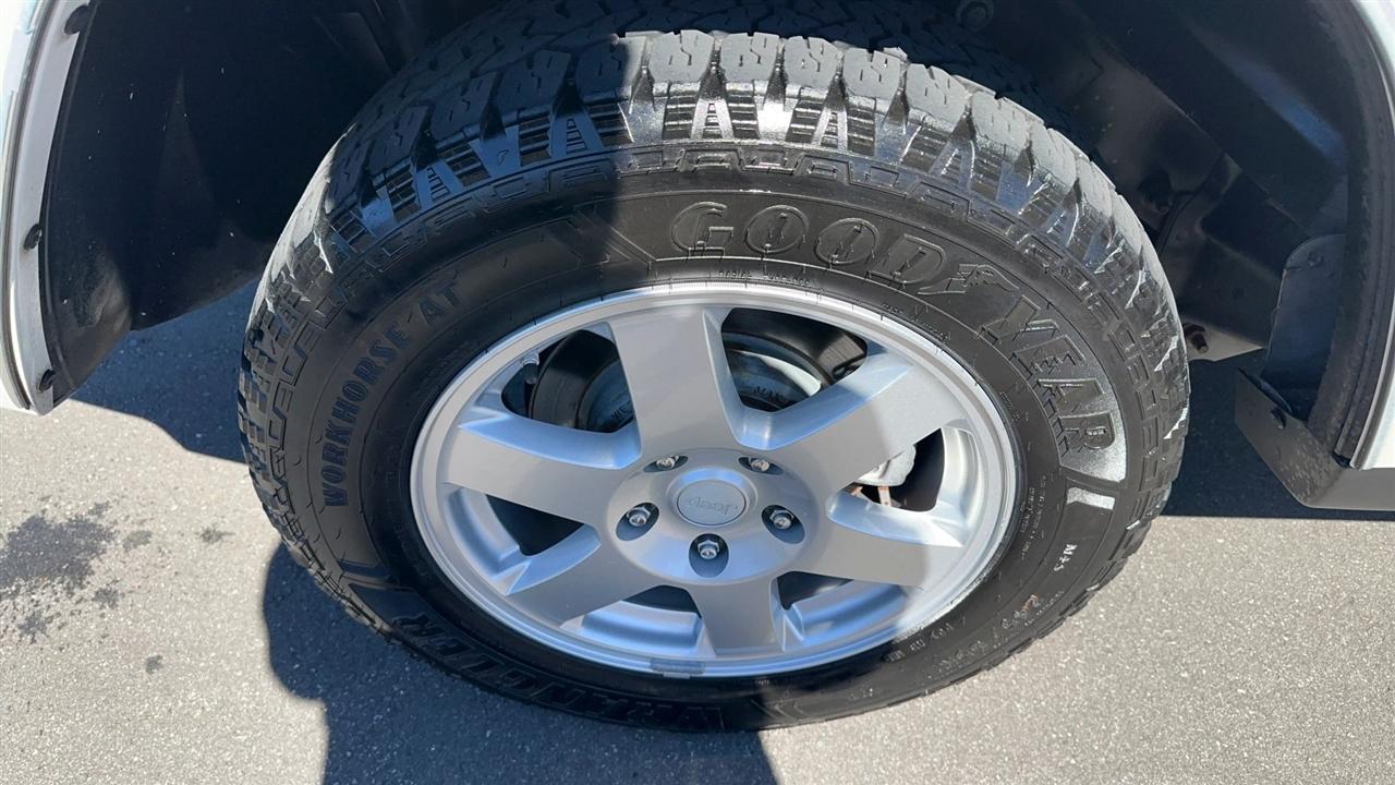 Jeep Grand Cherokee RWD 4dr Laredo 2008