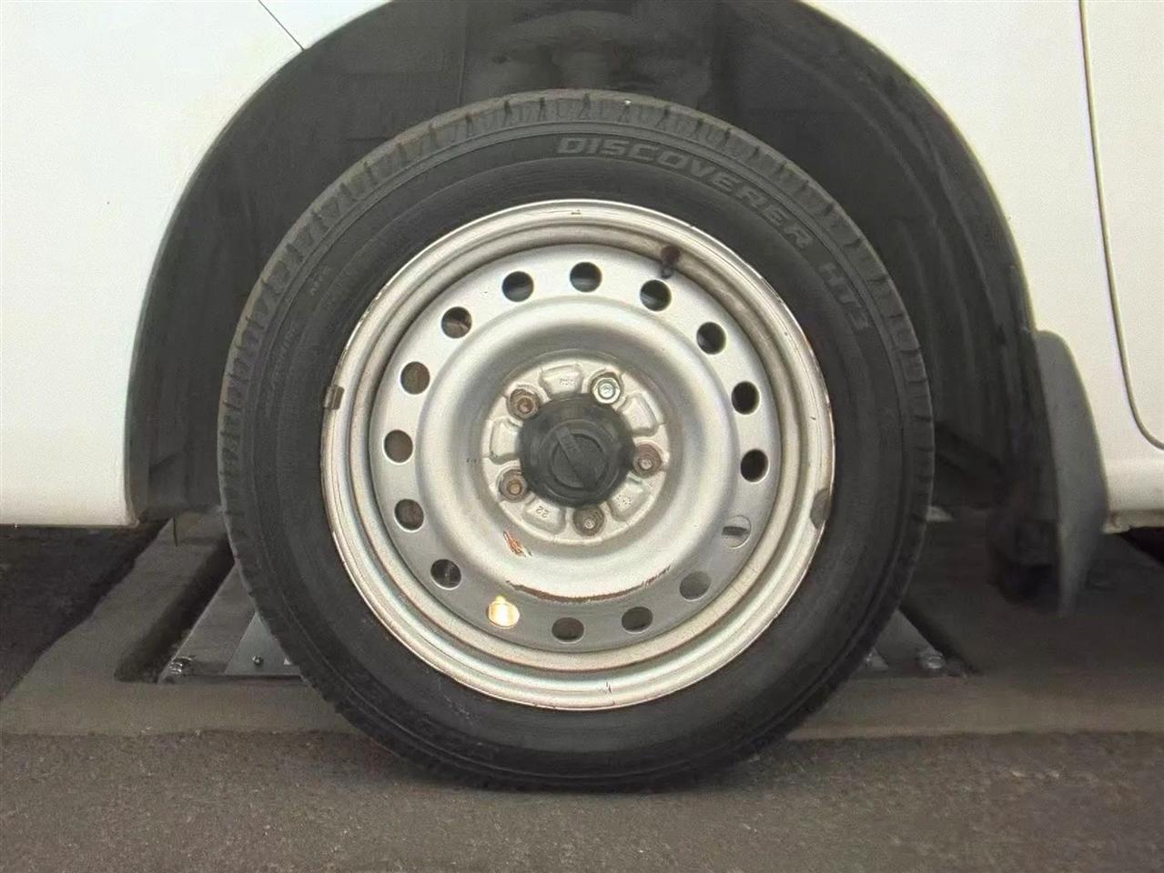 Nissan NV200 Compact Cargo I4 S 2020