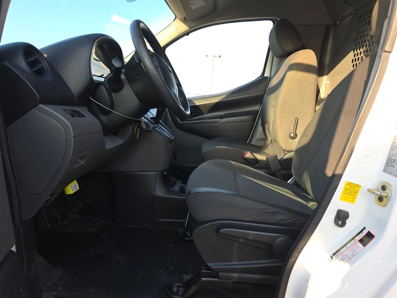 Nissan NV200 Compact Cargo I4 S 2020