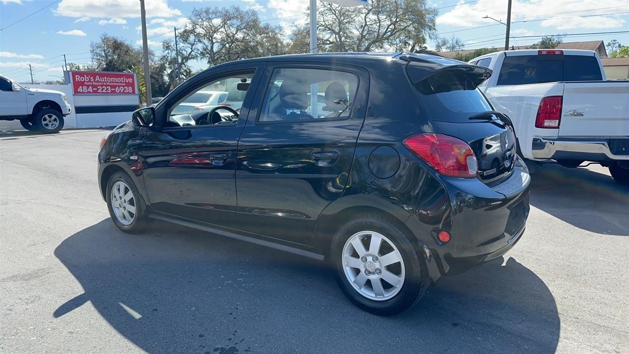 Mitsubishi Mirage 4dr HB Man ES 2014
