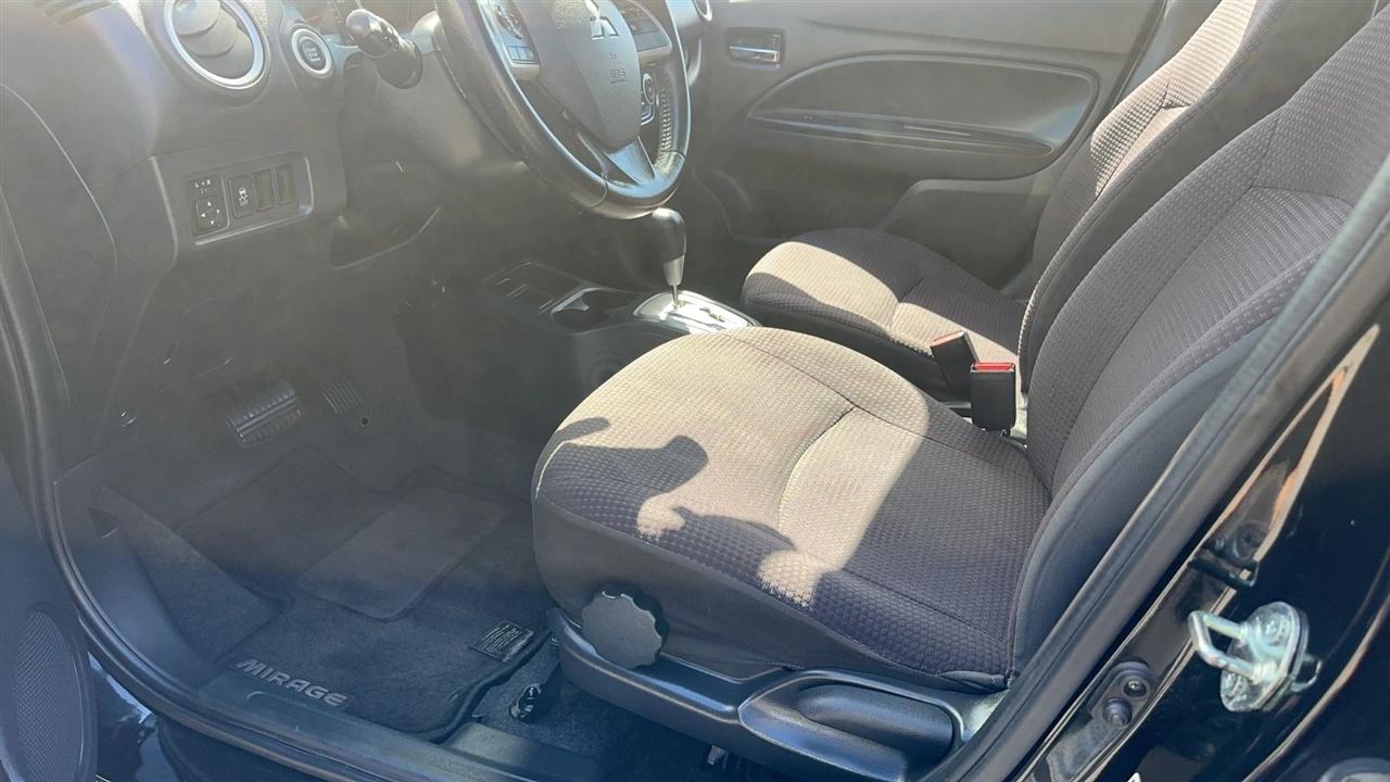 Mitsubishi Mirage 4dr HB Man ES 2014