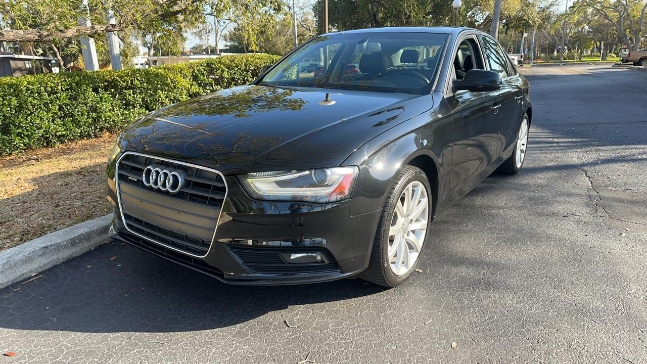 Audi A4 4dr Sdn Auto quattro 2.0T Premium Plus 2013