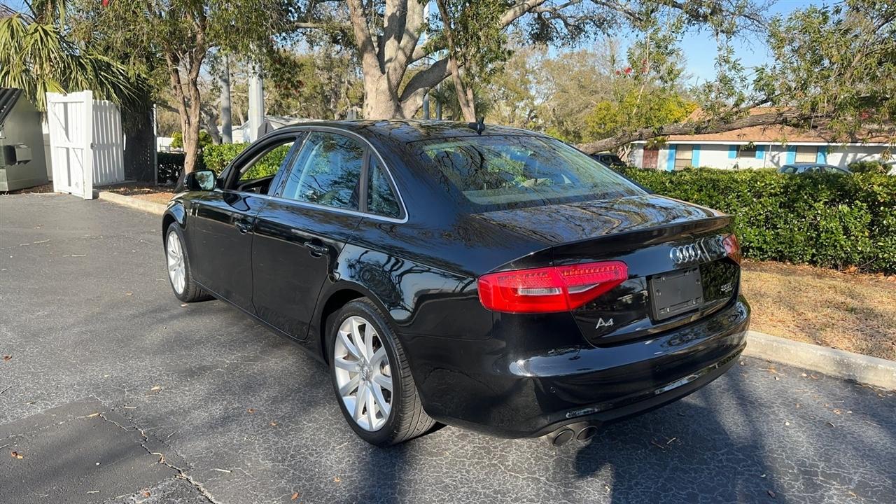 Audi A4 4dr Sdn Auto quattro 2.0T Premium Plus 2013