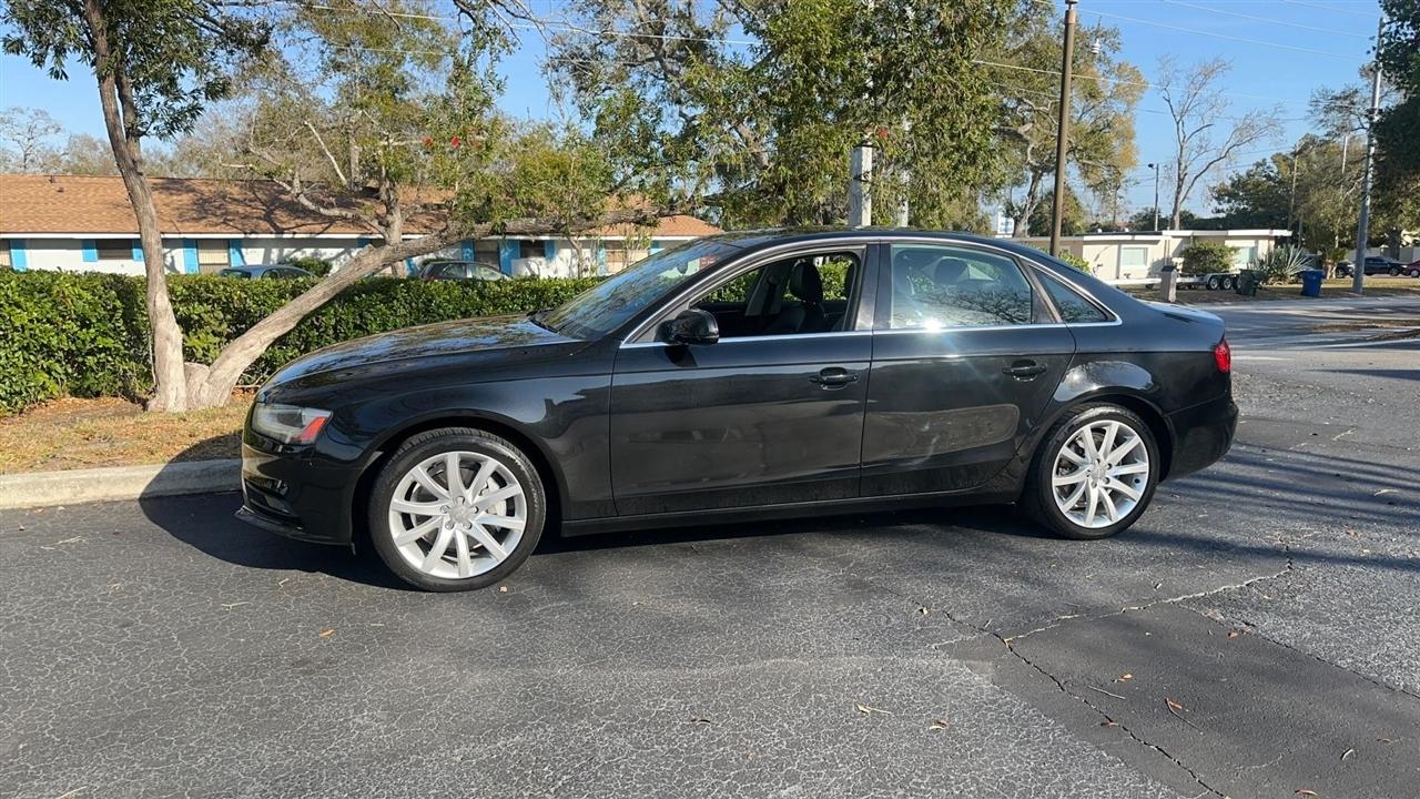 Audi A4 4dr Sdn Auto quattro 2.0T Premium Plus 2013