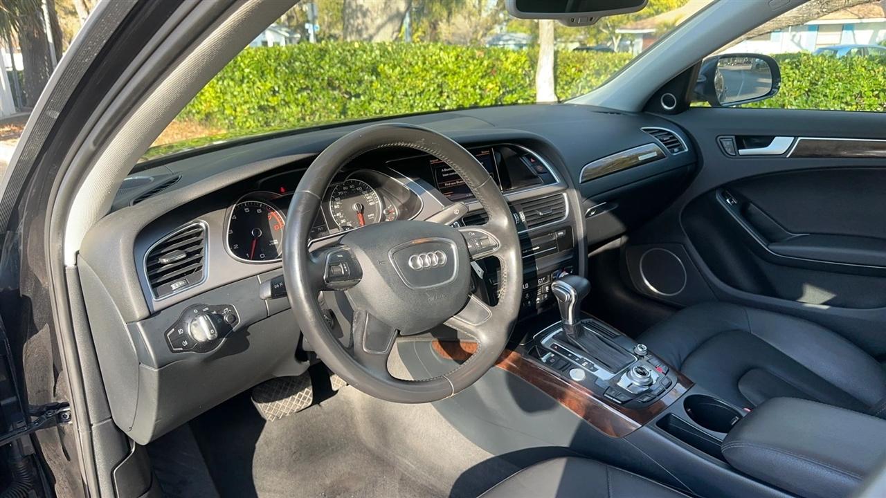 Audi A4 4dr Sdn Auto quattro 2.0T Premium Plus 2013