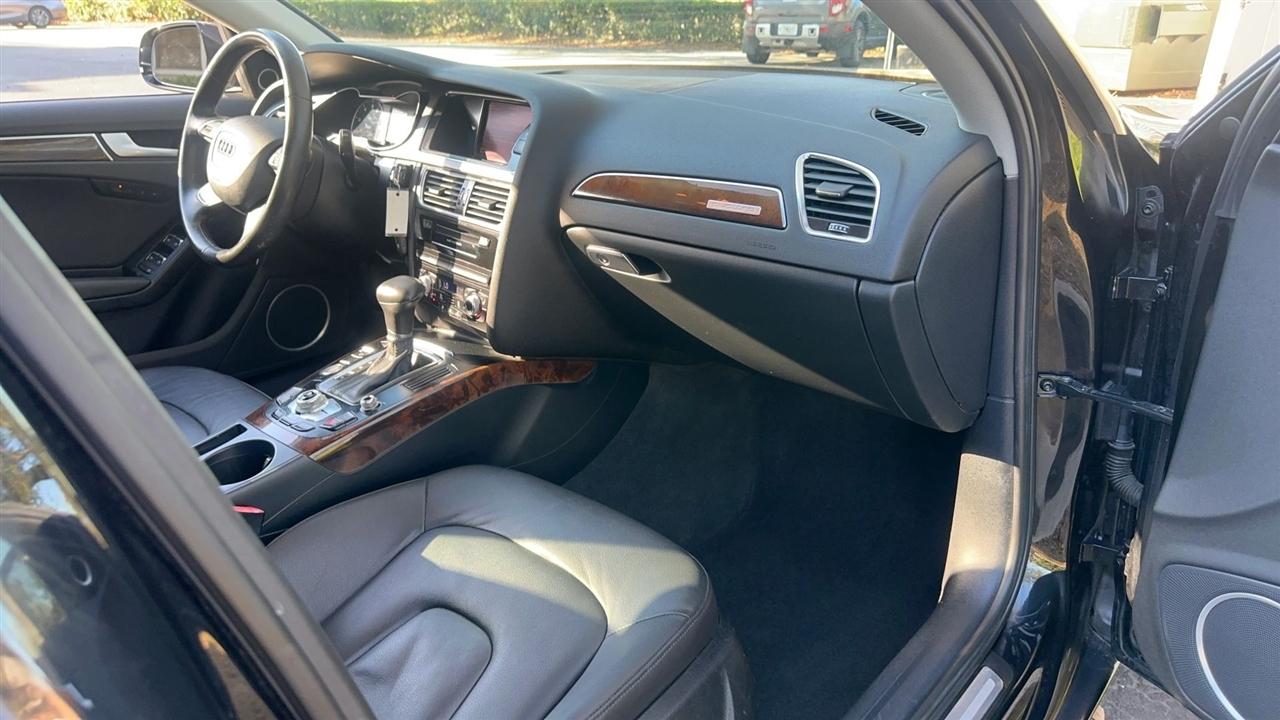 Audi A4 4dr Sdn Auto quattro 2.0T Premium Plus 2013