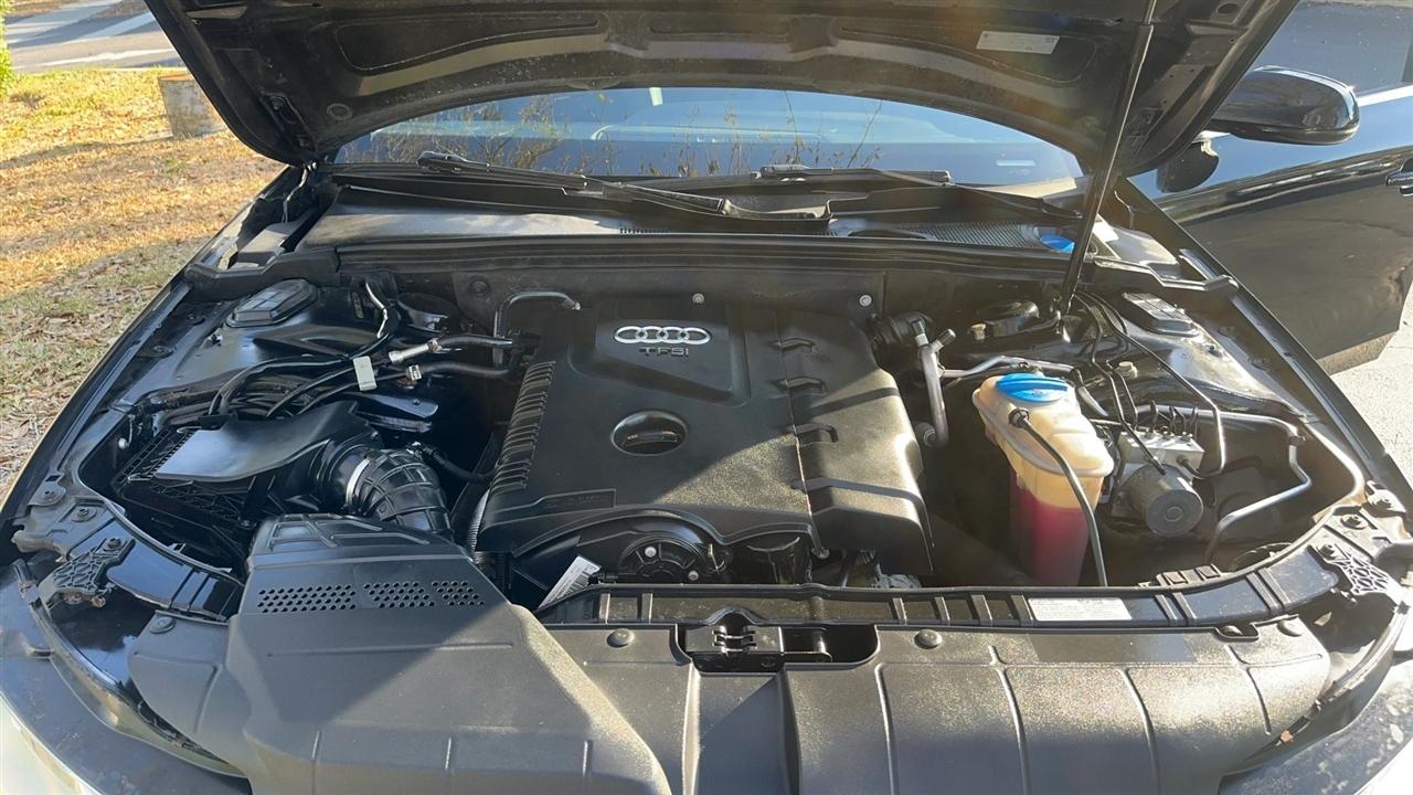 Audi A4 4dr Sdn Auto quattro 2.0T Premium Plus 2013