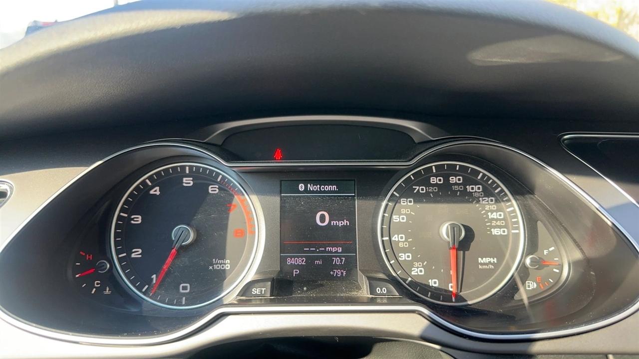 Audi A4 4dr Sdn Auto quattro 2.0T Premium Plus 2013