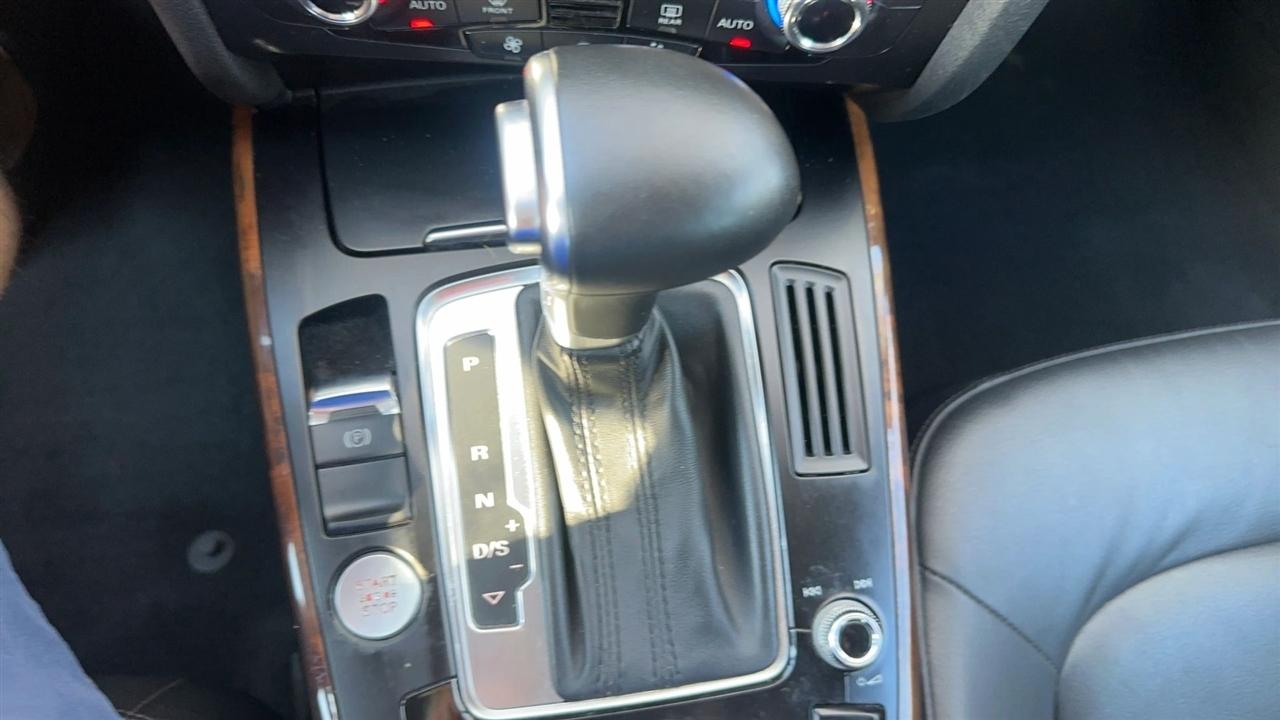 Audi A4 4dr Sdn Auto quattro 2.0T Premium Plus 2013