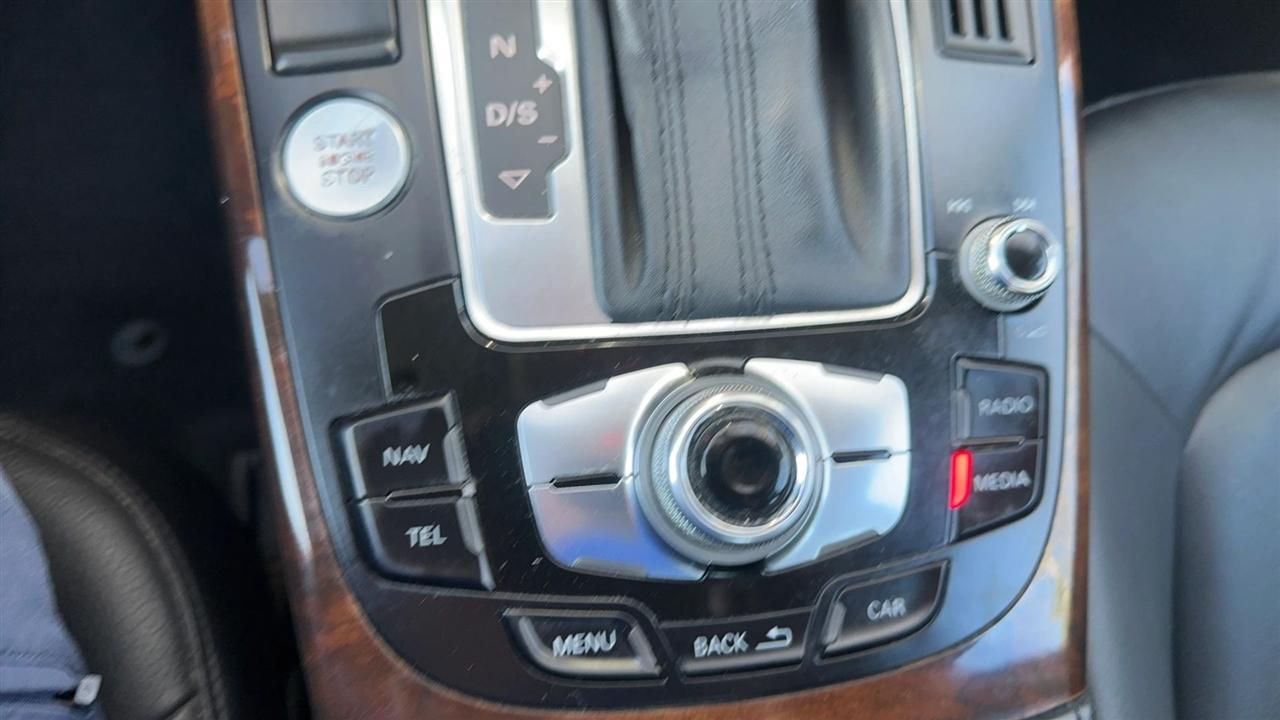 Audi A4 4dr Sdn Auto quattro 2.0T Premium Plus 2013