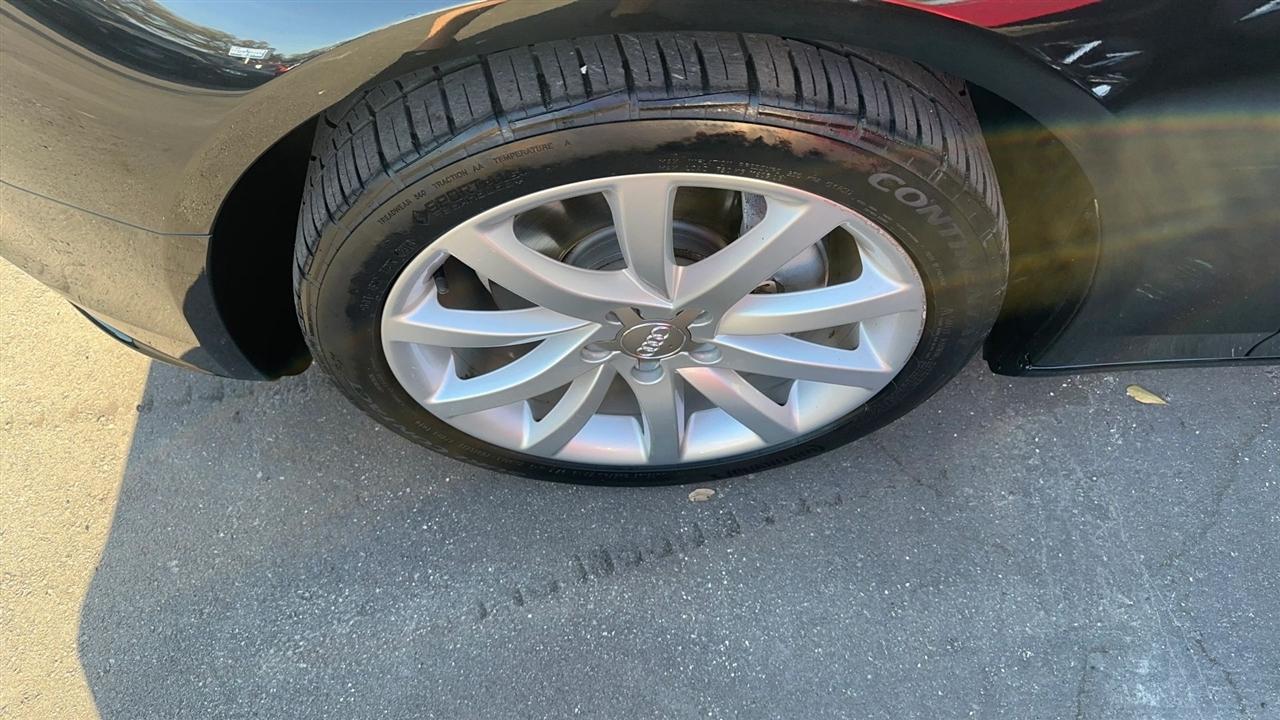 Audi A4 4dr Sdn Auto quattro 2.0T Premium Plus 2013