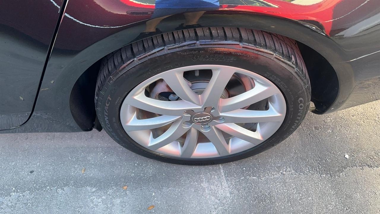 Audi A4 4dr Sdn Auto quattro 2.0T Premium Plus 2013