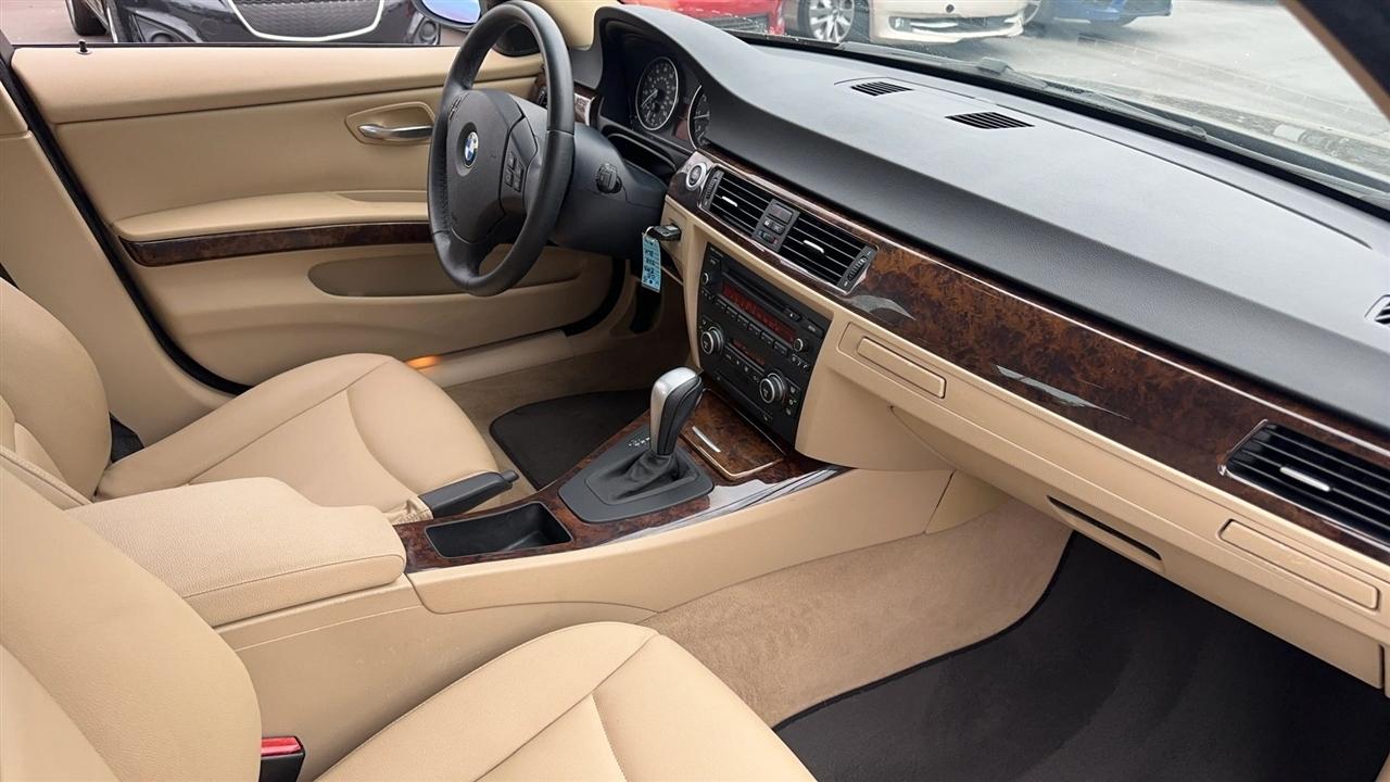 BMW 3 Series 4dr Sdn 328i RWD South Africa 2008