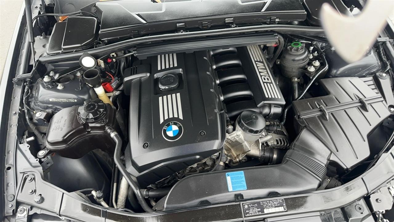 BMW 3 Series 4dr Sdn 328i RWD South Africa 2008