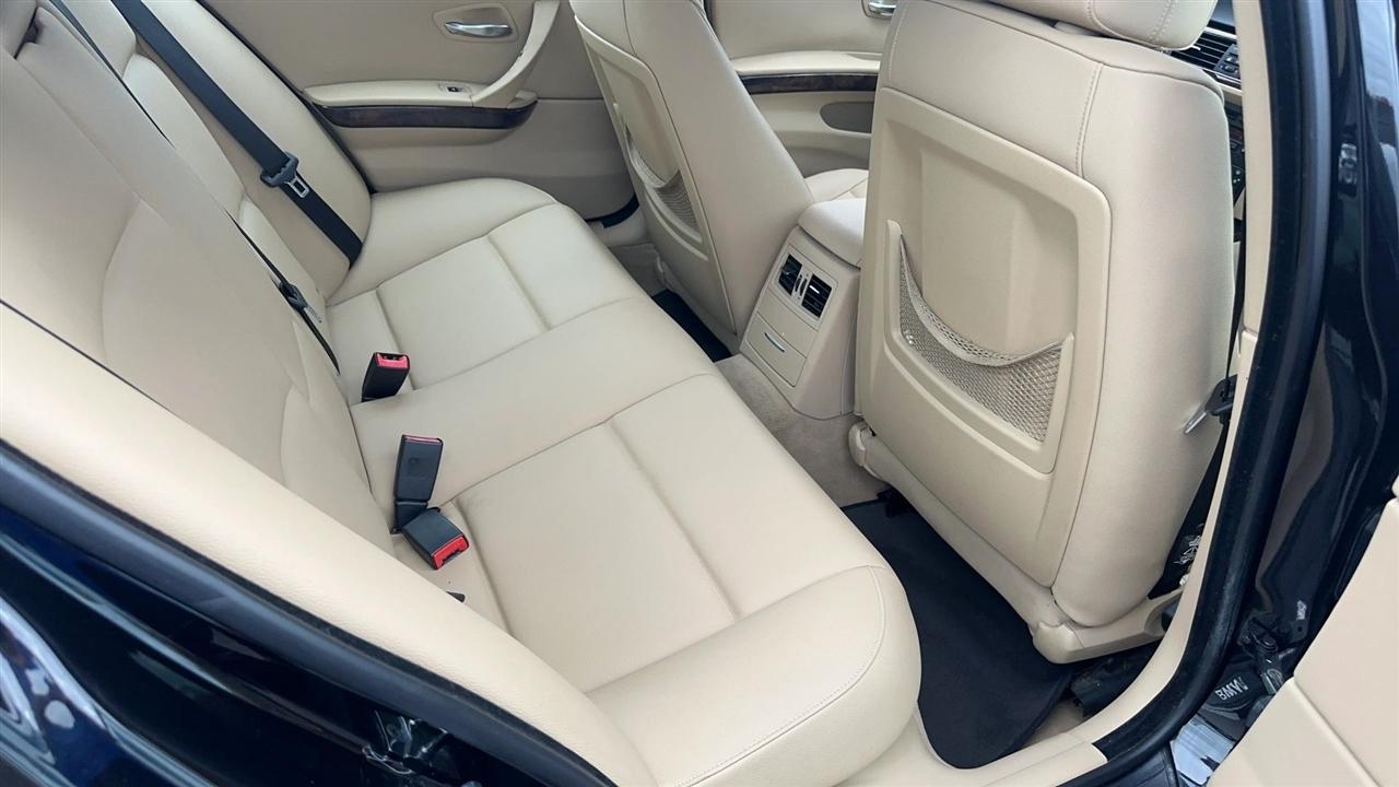 BMW 3 Series 4dr Sdn 328i RWD South Africa 2008