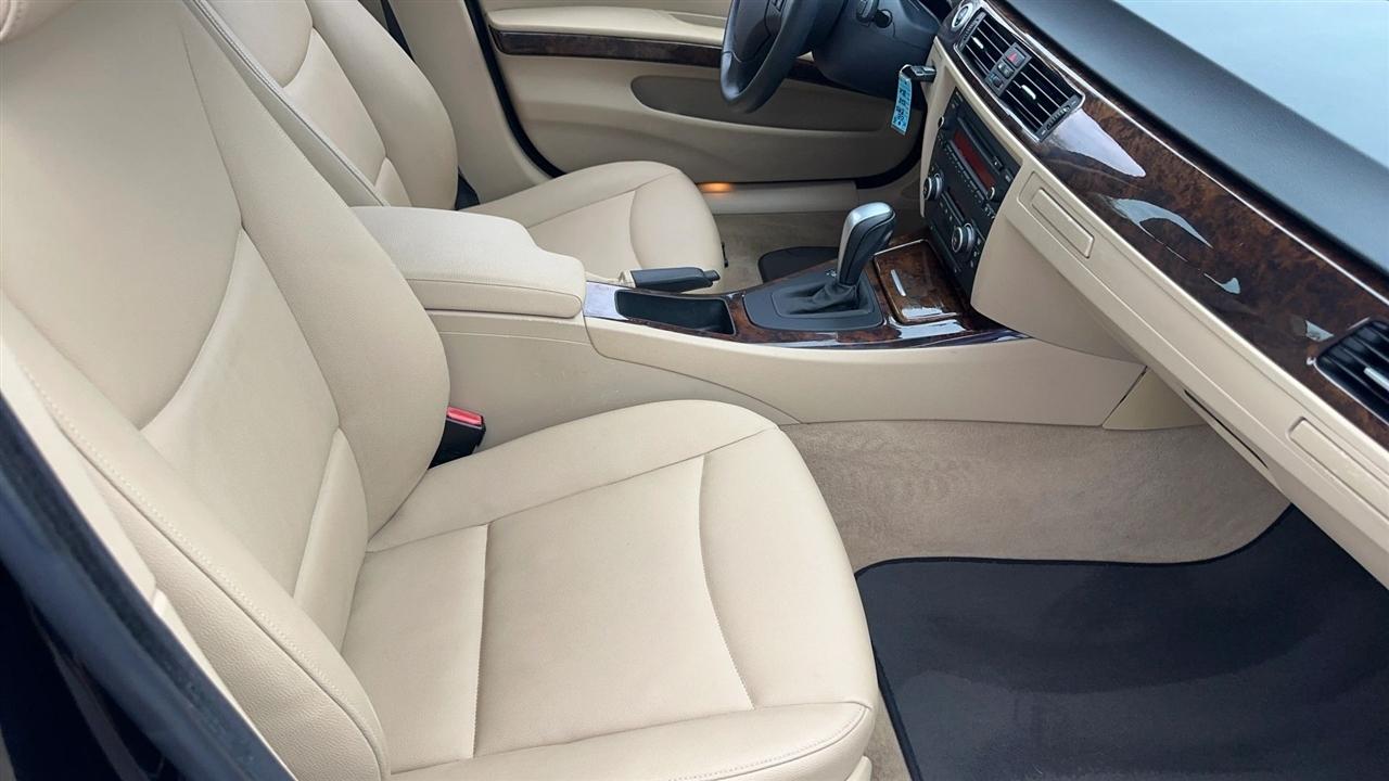 BMW 3 Series 4dr Sdn 328i RWD South Africa 2008