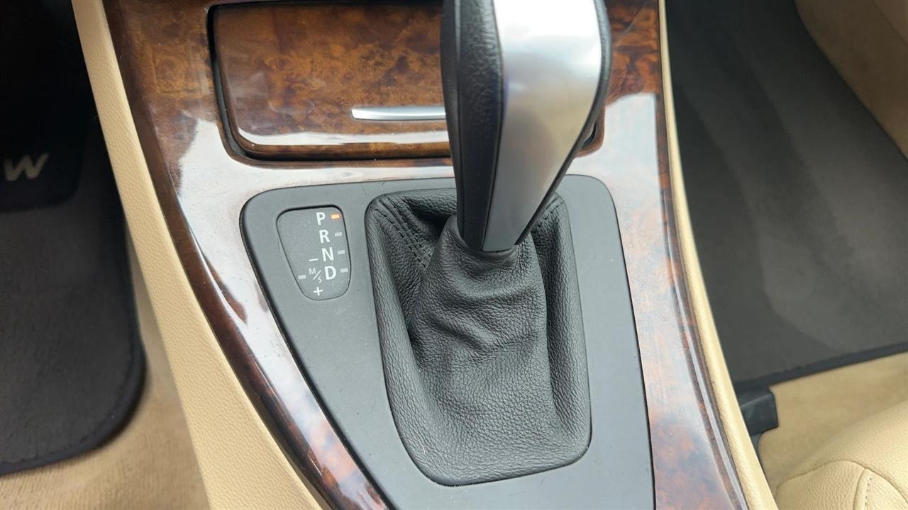 BMW 3 Series 4dr Sdn 328i RWD South Africa 2008