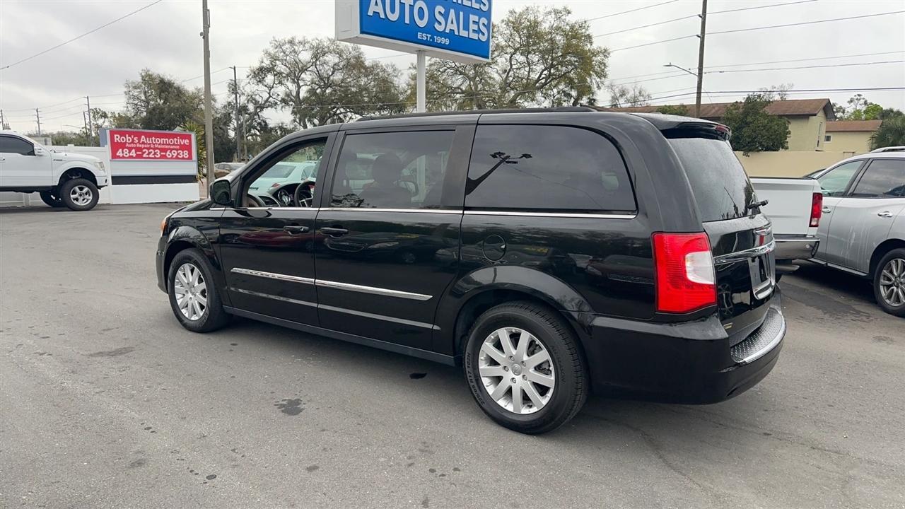 Chrysler Town & Country 4dr Wgn Touring 2016