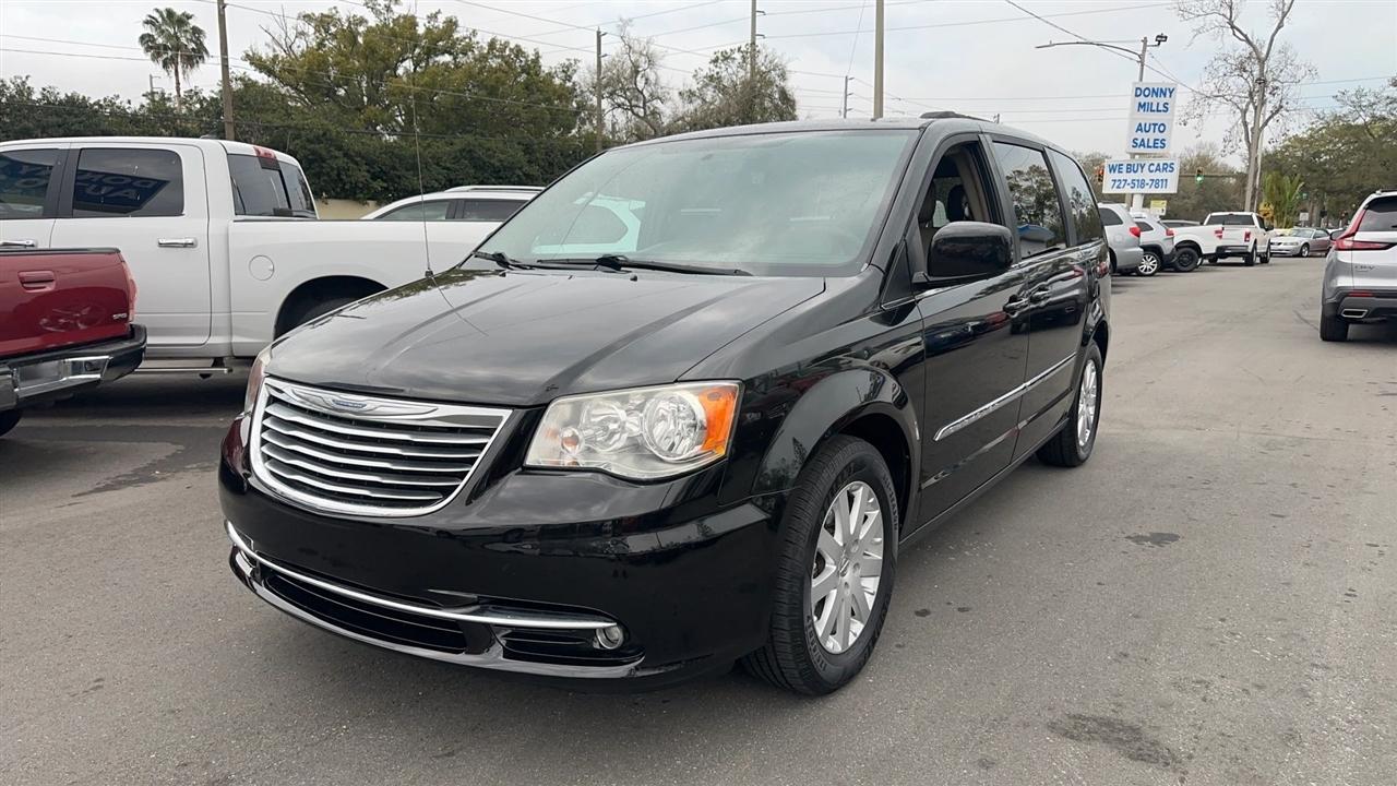 Chrysler Town & Country 4dr Wgn Touring 2016