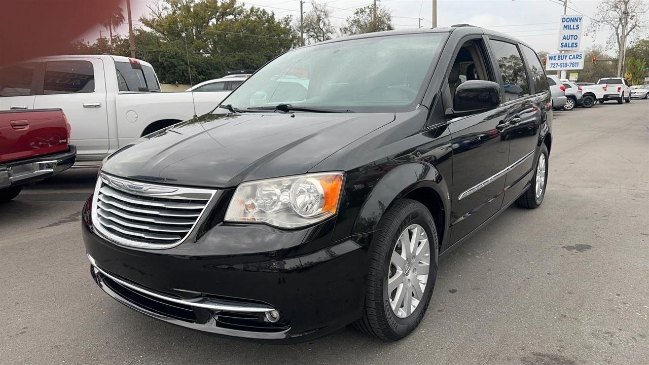 Chrysler Town & Country 4dr Wgn Touring 2016