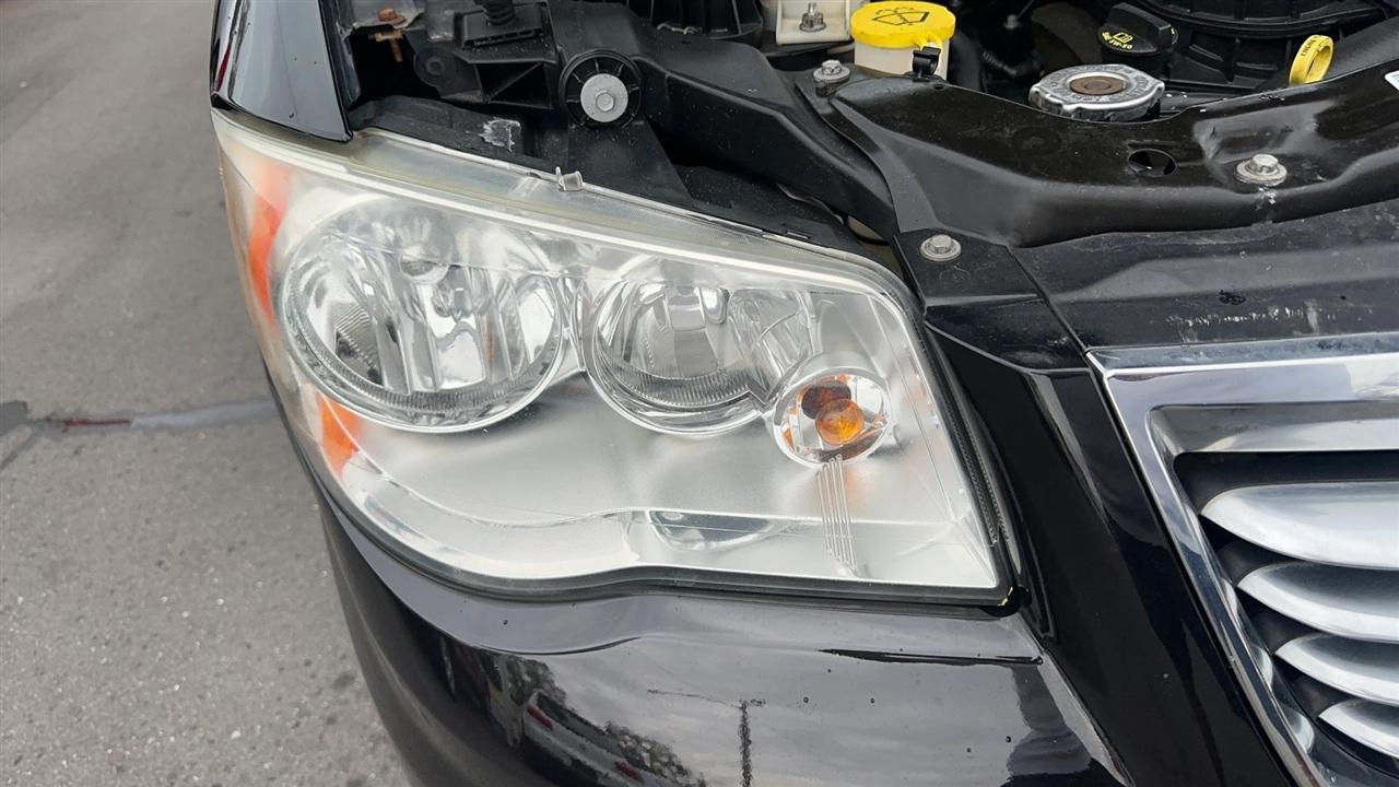 Chrysler Town & Country 4dr Wgn Touring 2016