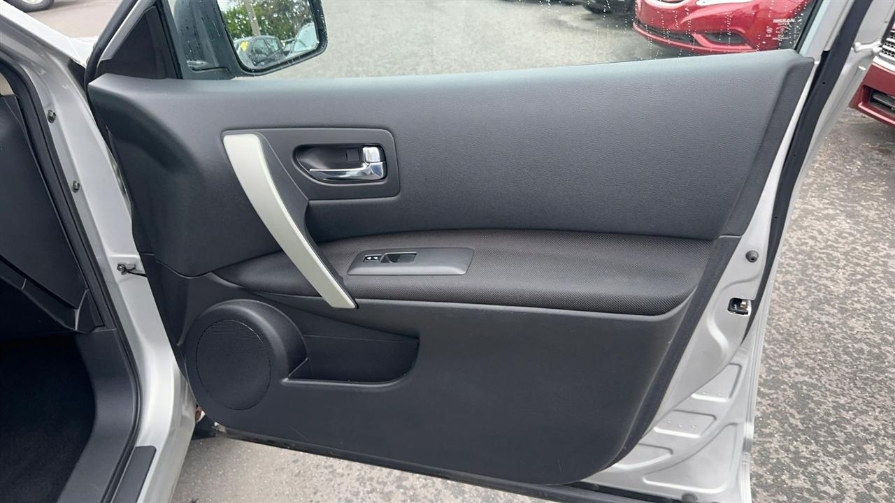 Nissan Rogue FWD 4dr S 2013