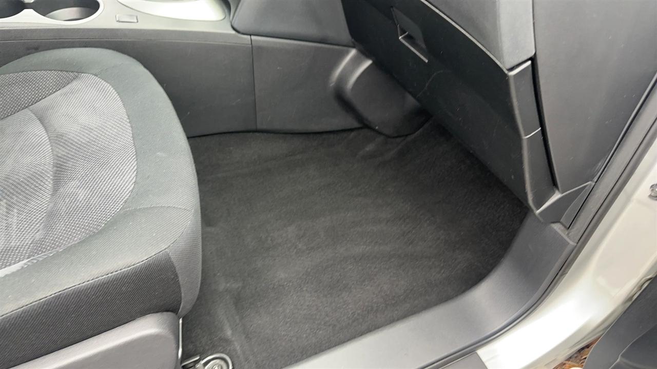 Nissan Rogue FWD 4dr S 2013