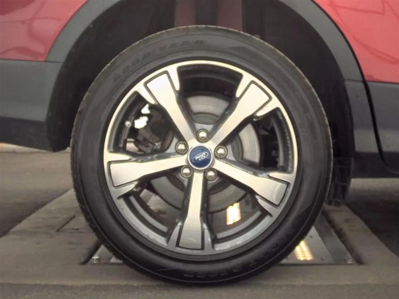 Ford Escape SE FWD 2017