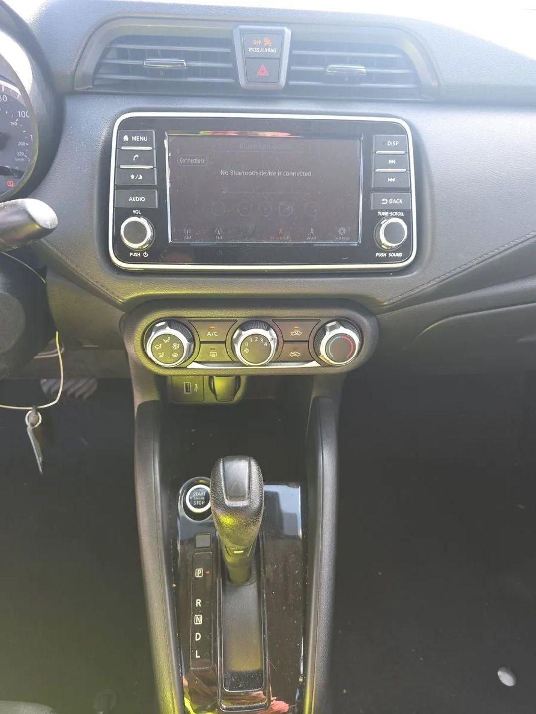 Nissan Versa S CVT 2021