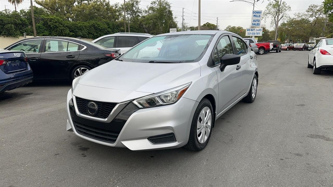 Nissan Versa S CVT 2021