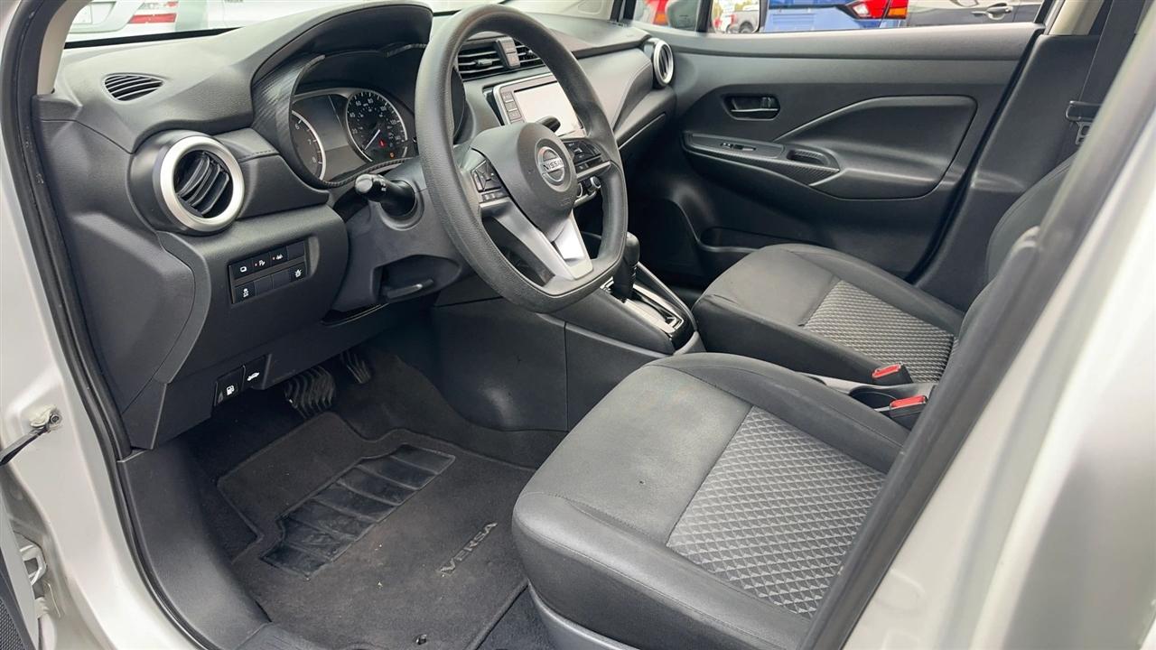 Nissan Versa S CVT 2021
