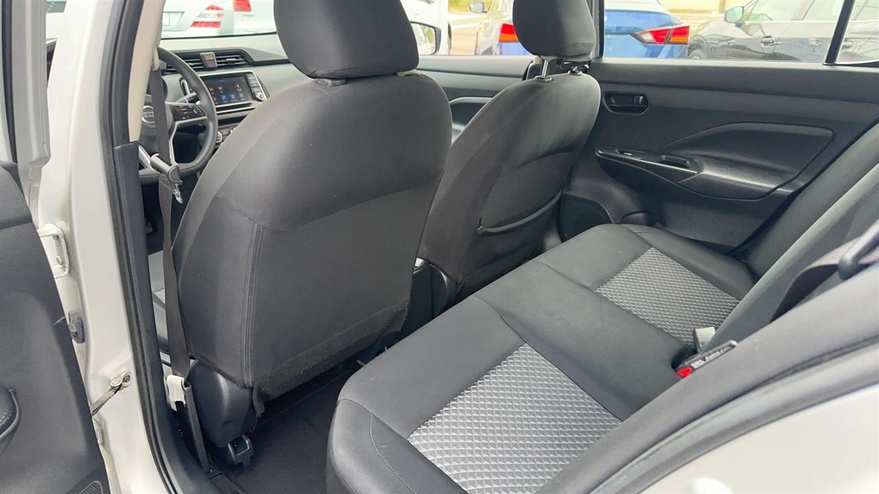 Nissan Versa S CVT 2021