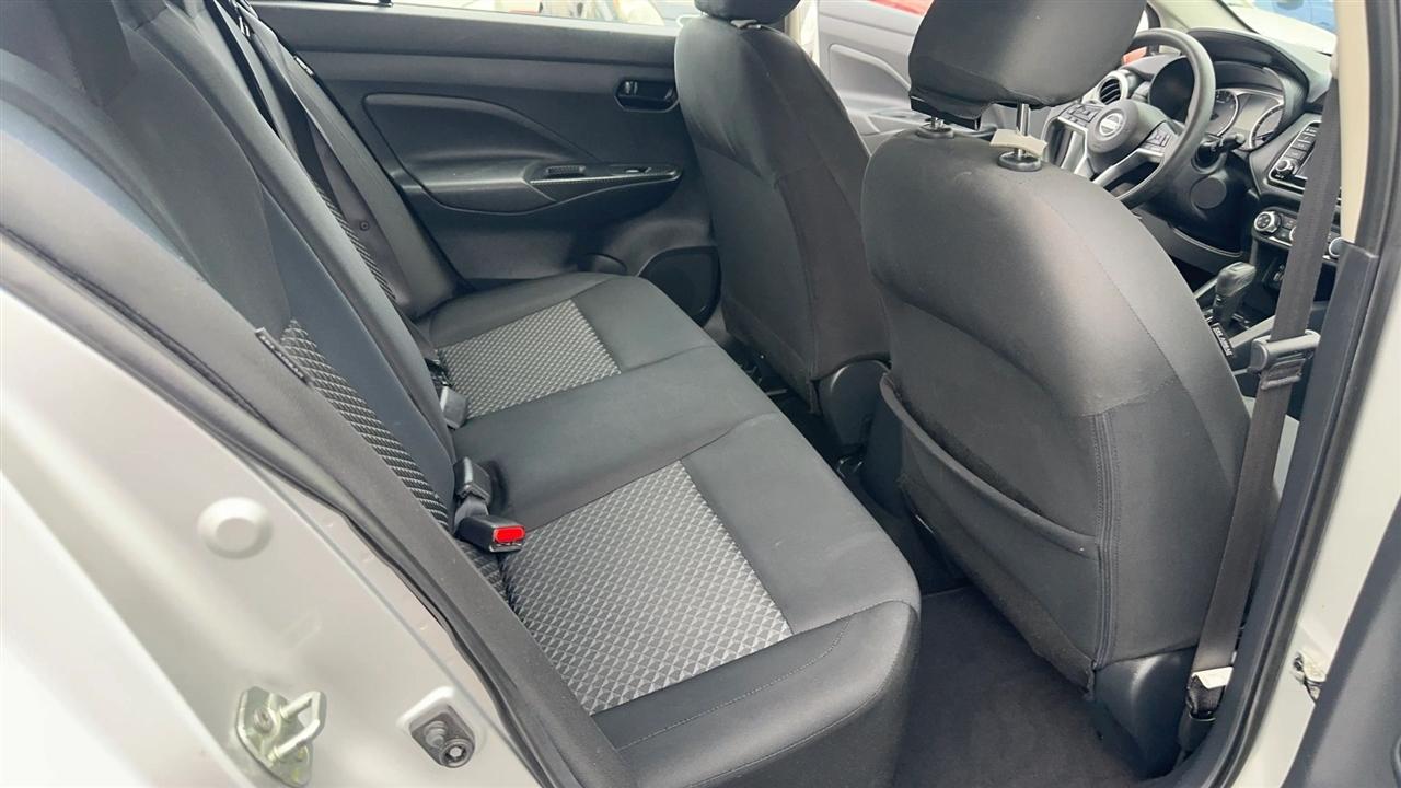 Nissan Versa S CVT 2021