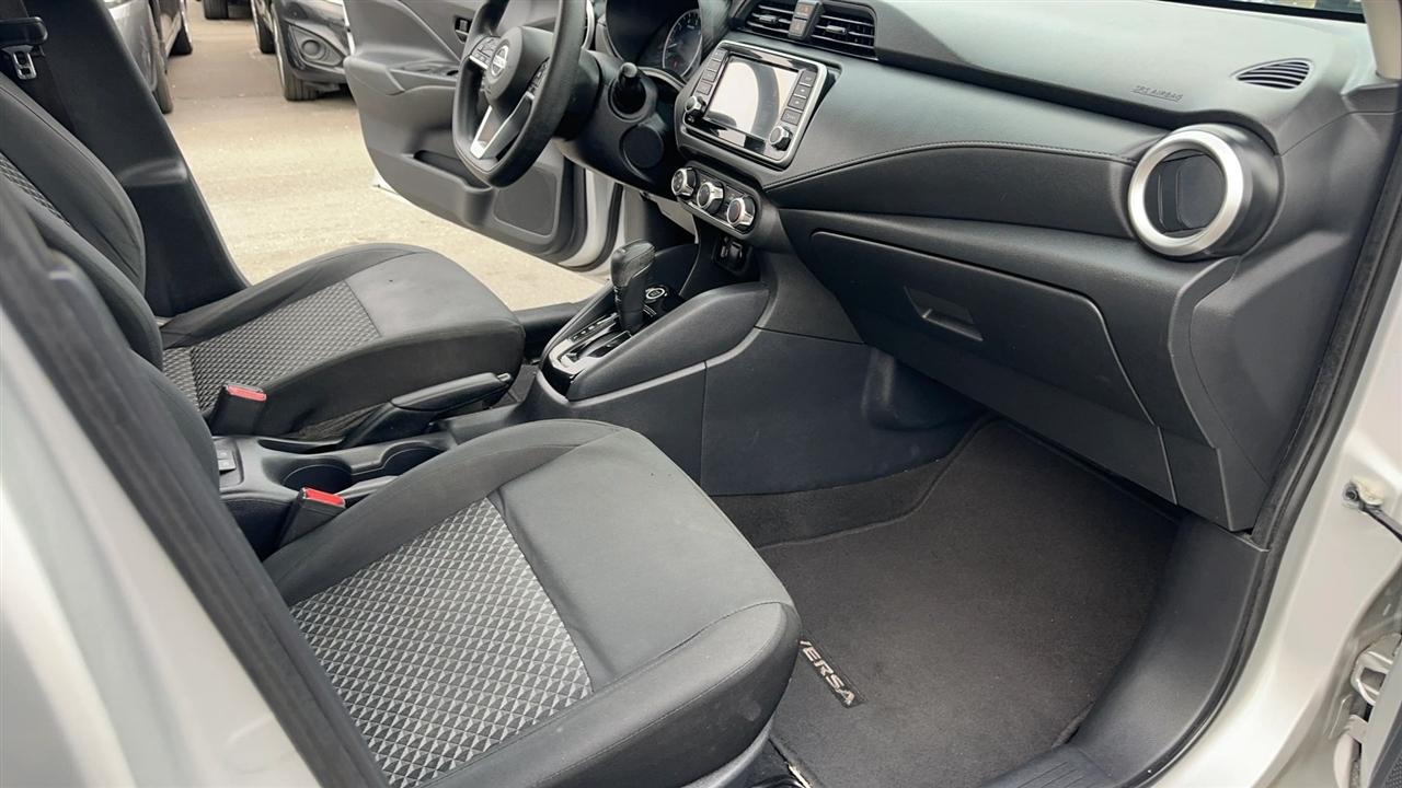 Nissan Versa S CVT 2021