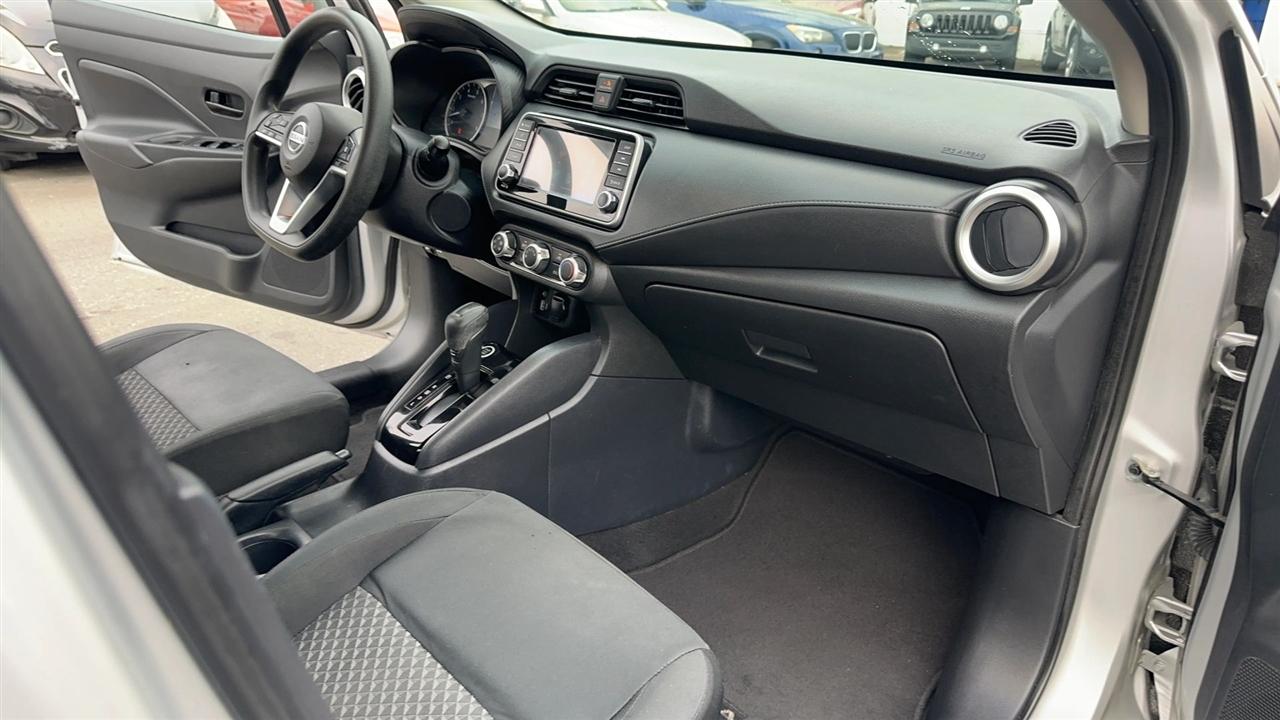 Nissan Versa S CVT 2021