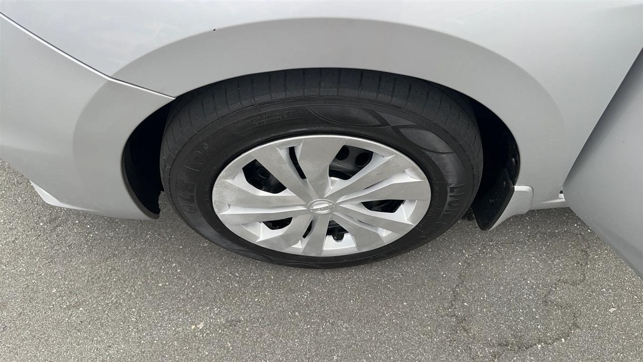 Nissan Versa S CVT 2021