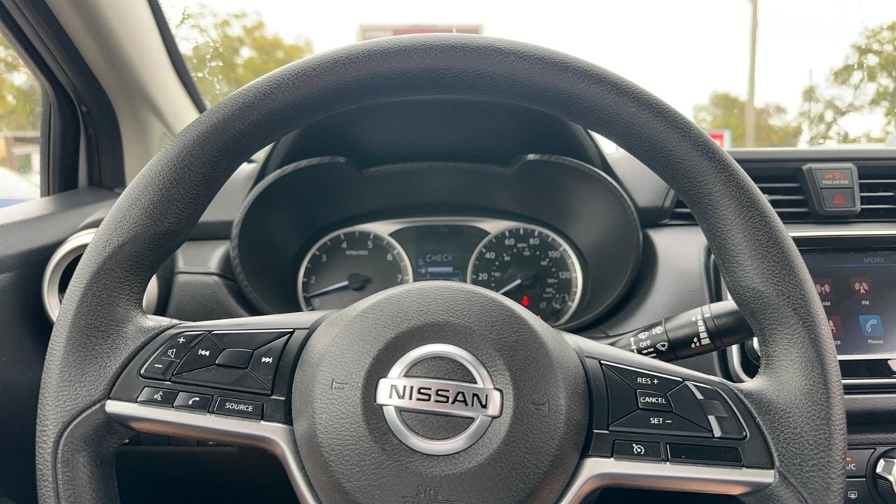 Nissan Versa S CVT 2021