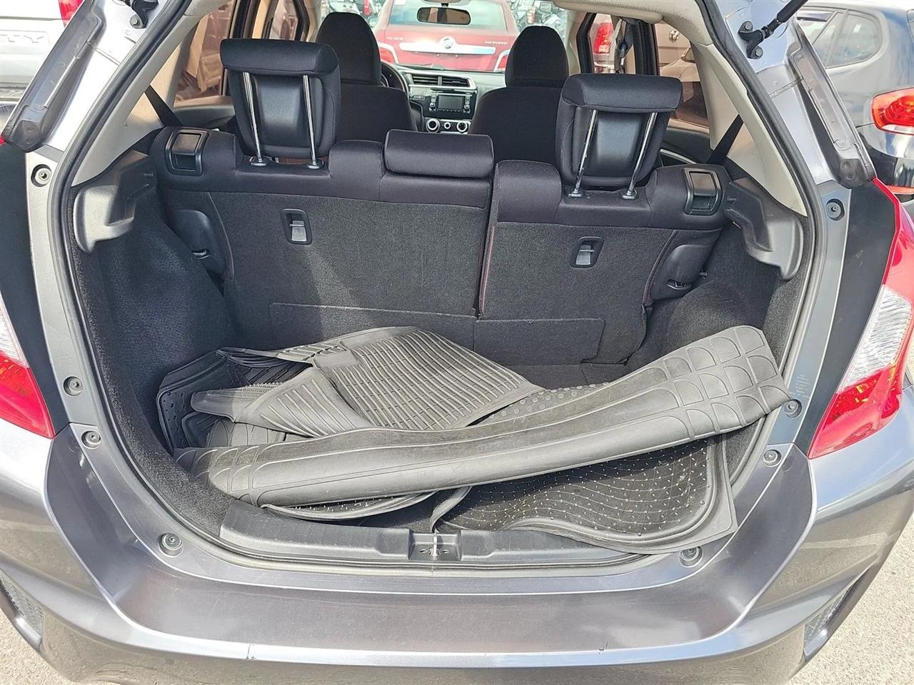 Honda Fit LX CVT 2017