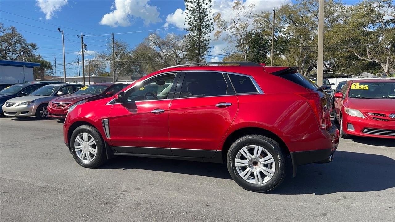 Cadillac SRX FWD 4dr Base 2016