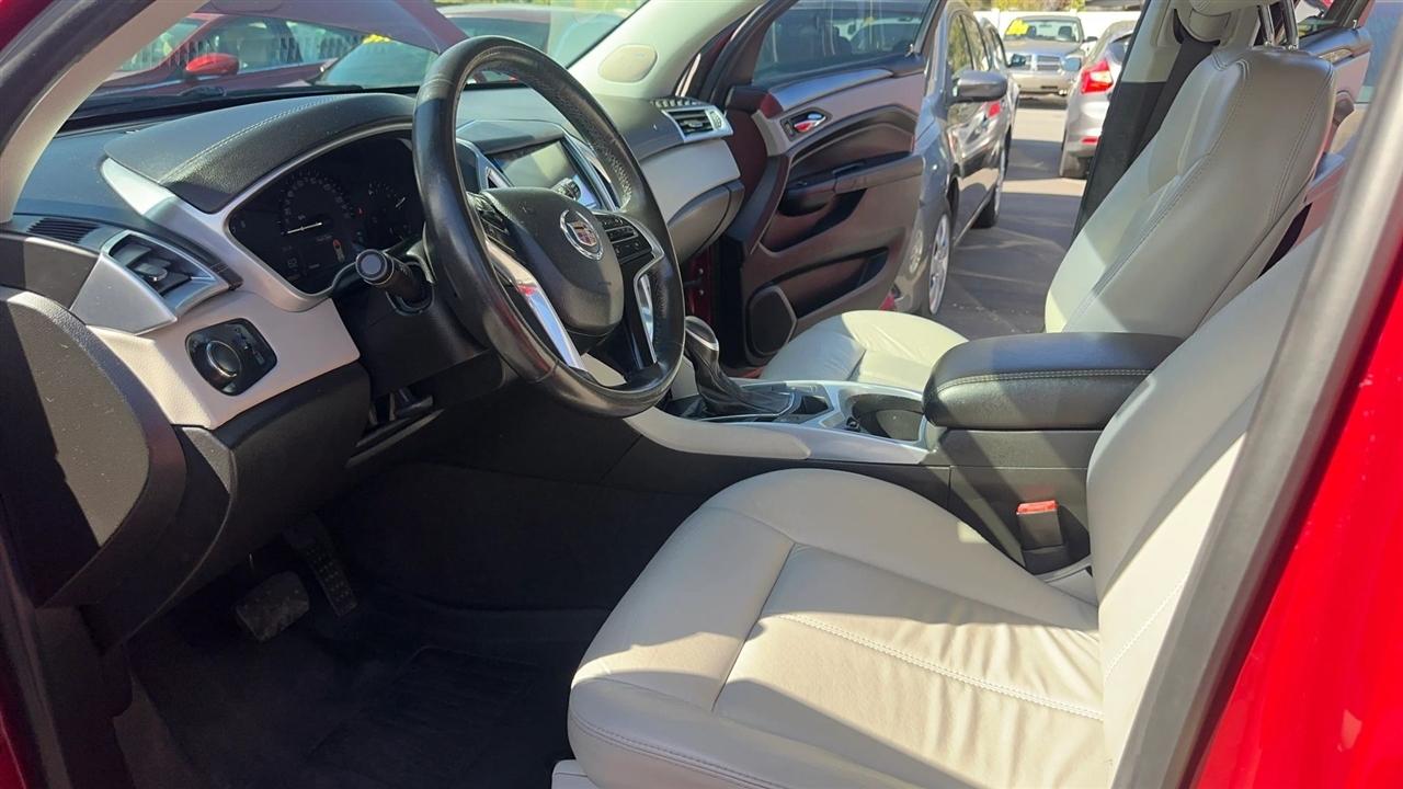 Cadillac SRX FWD 4dr Base 2016