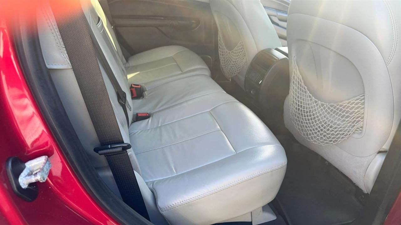 Cadillac SRX FWD 4dr Base 2016