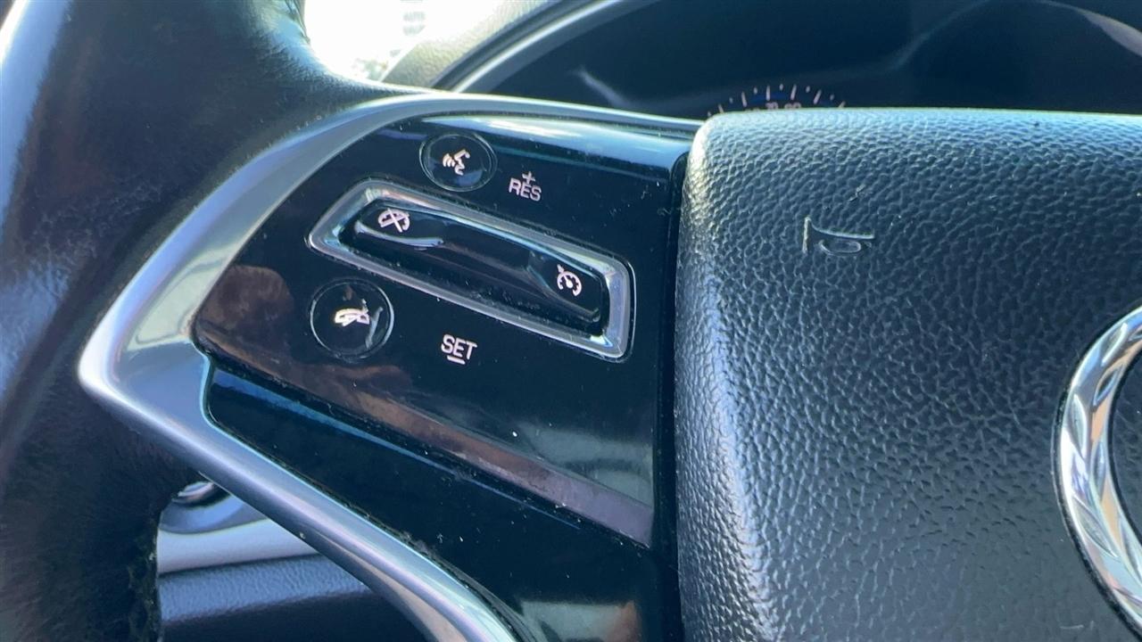 Cadillac SRX FWD 4dr Base 2016