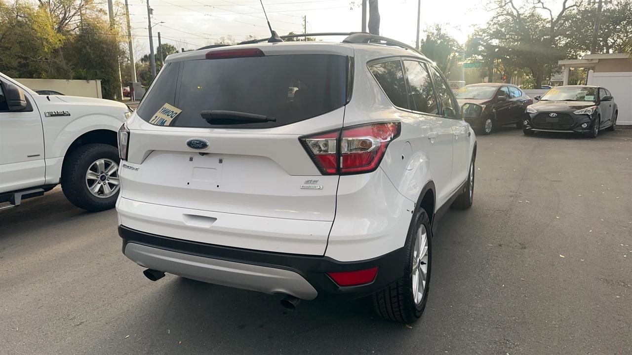 Ford Escape SE FWD 2018