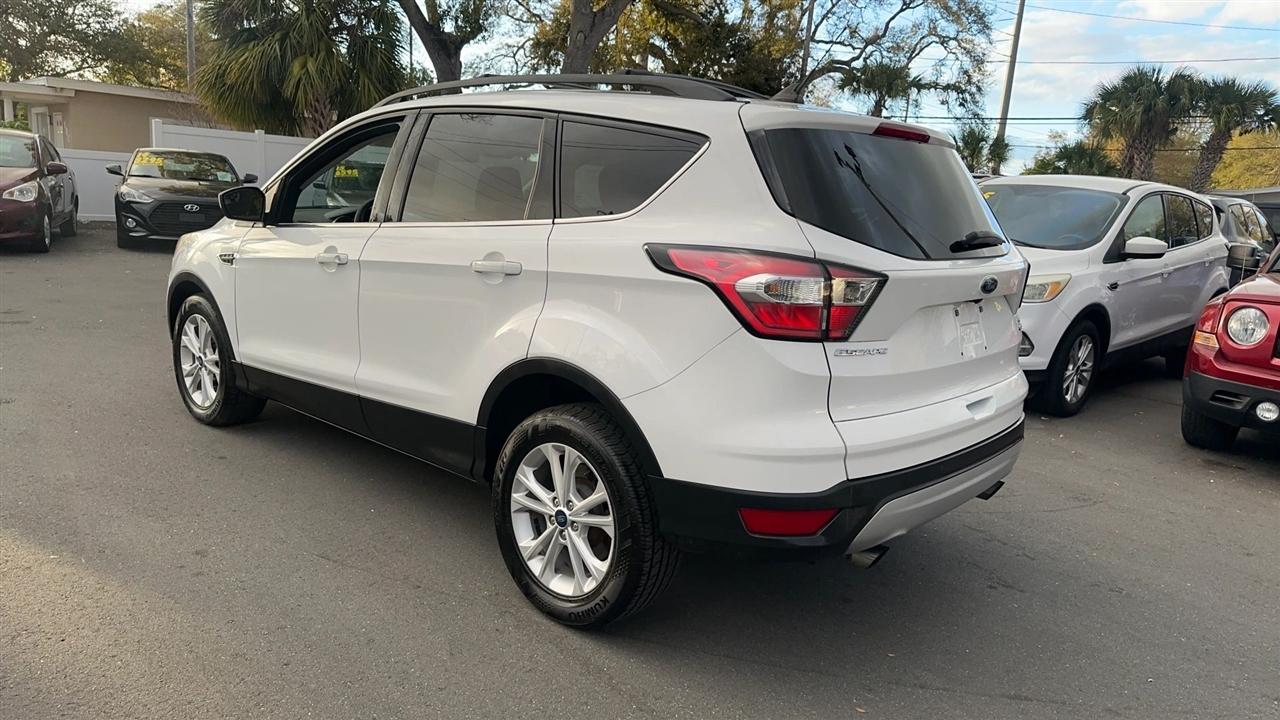 Ford Escape SE FWD 2018